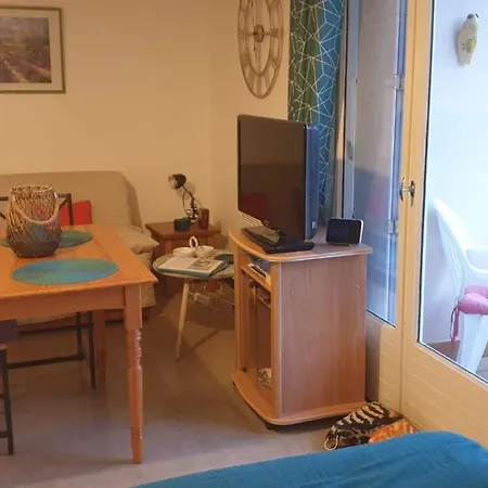 Dernieres Disponibilites Joli Gaelle 50m Des Cures Jolie Vue Degagee Balcon Wifi *