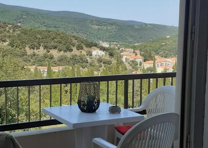 Studio Gaelle Suite A Desistement Libre Jusqu'Au 5 Avril 50M Des Cures Tres Jolie Vue Wifi Διαμέρισμα
